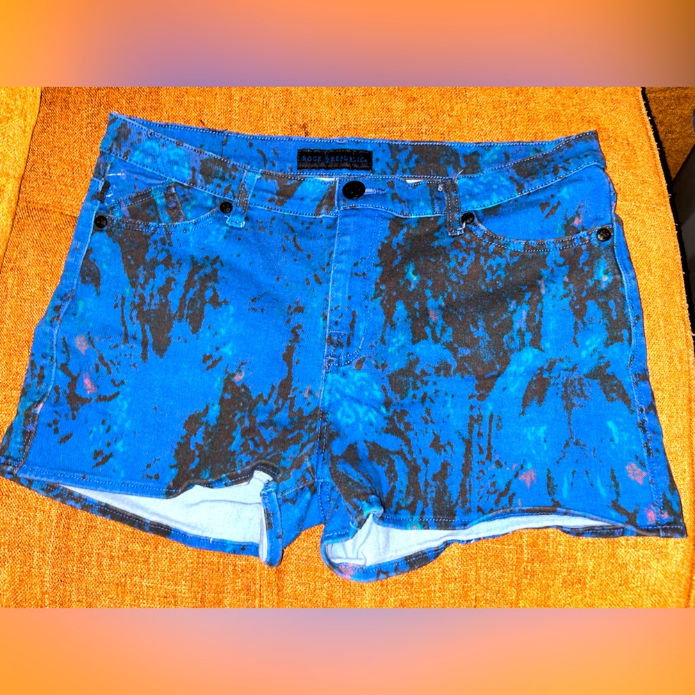 COPY - ROCK & REPUBLIC SHORTS
